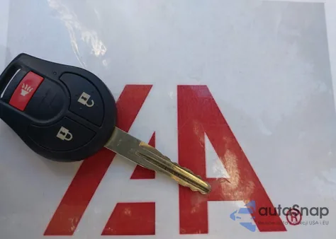 2013 Nissan Versa 1.6 Sv z USA, uszkodzony, nr VIN 3N1CN7AP3DL876902